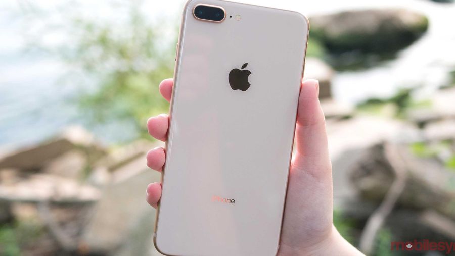 iPhone 8 Plus