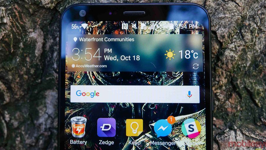 LG Q6 header