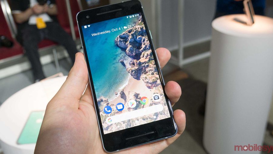 A photo of the Pixel 2 home screen