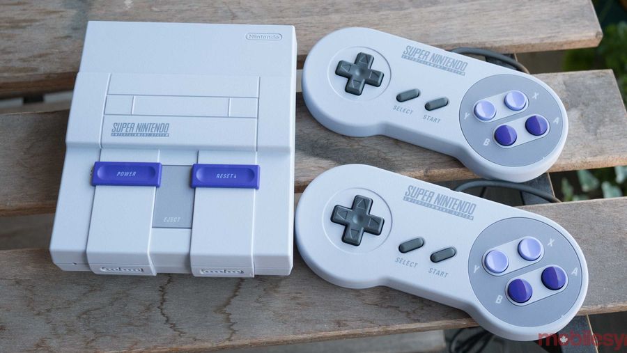 SNES Classic with controllers