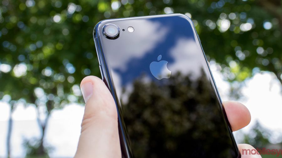 iPhone 7