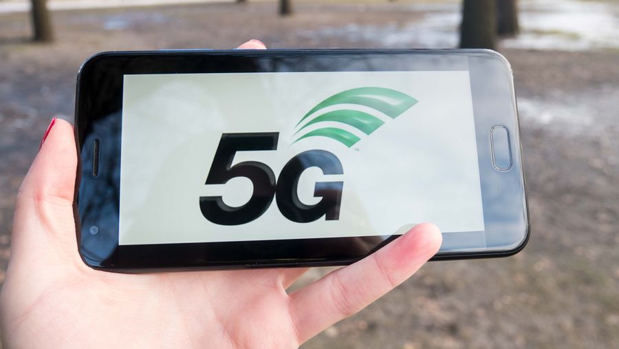 5G image on phone