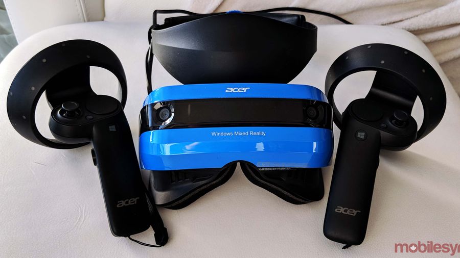 Acer AH101 with controllers