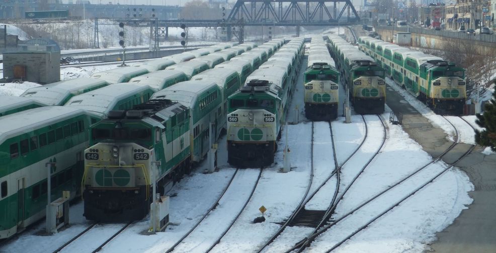 Metrolinx testing free onboard Wi-Fi on Go trains and buses in April 2018