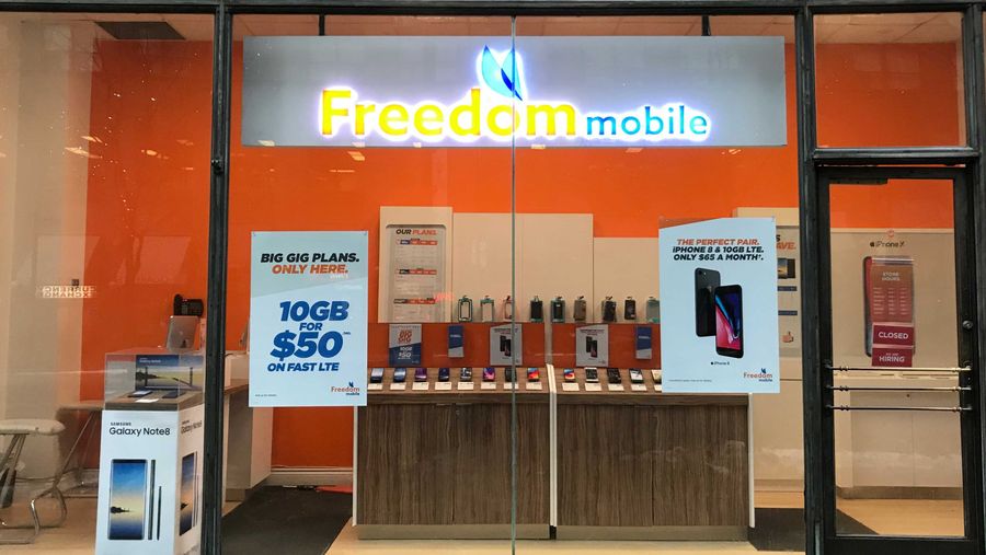 Freedom Mobile storefront