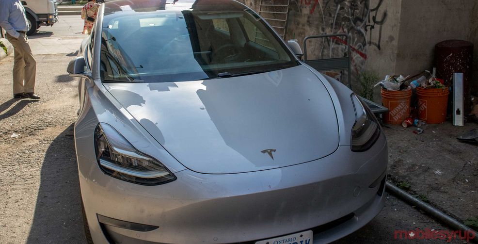 Elon Musk claims 5,000 new Model 3 orders placed last week
