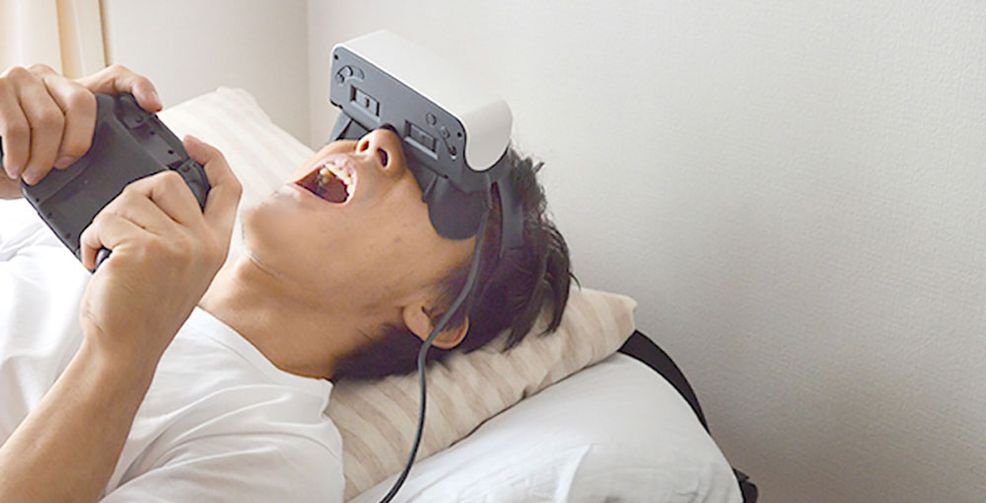 This Nintendo Switch-compatible headset creates a 120-inch display