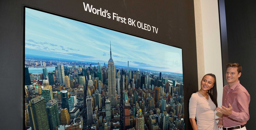 LG 8K OLED TV