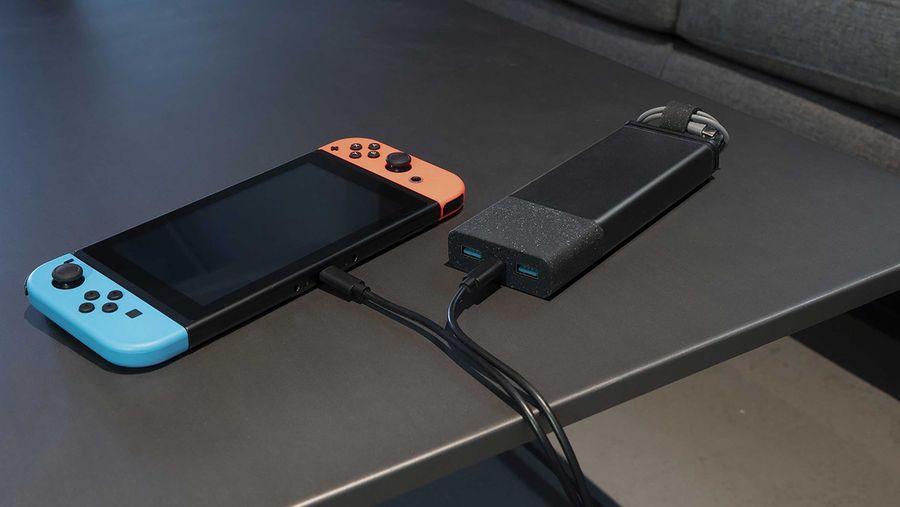 Nimble charging device connect to Nintendo Switch