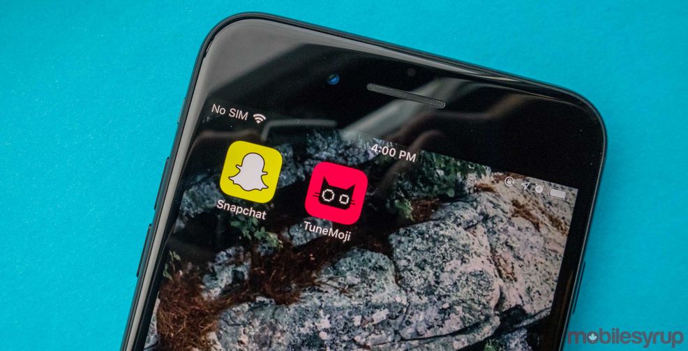 Users can now send musical GIFs on Snapchat with TuneMoji