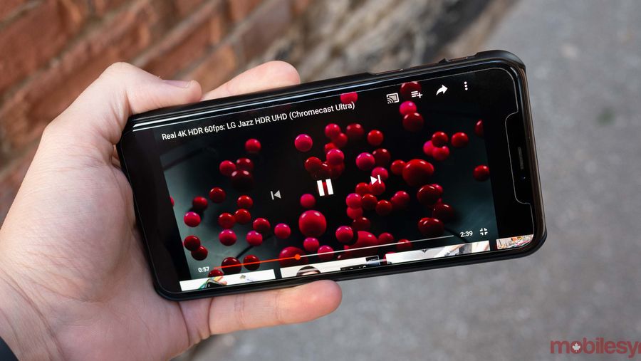 iPhone X YouTube