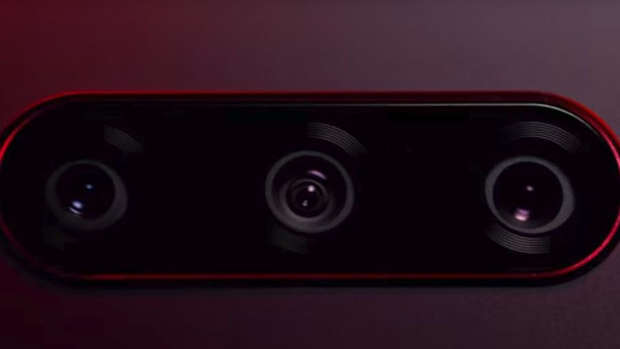 LG V40 triple rear cameras