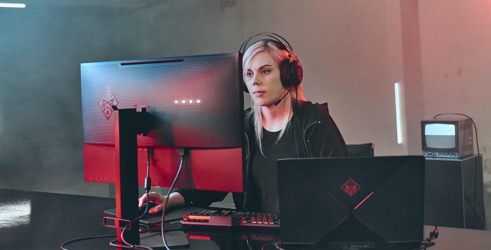 Stephanie Harvey HP Omen setup