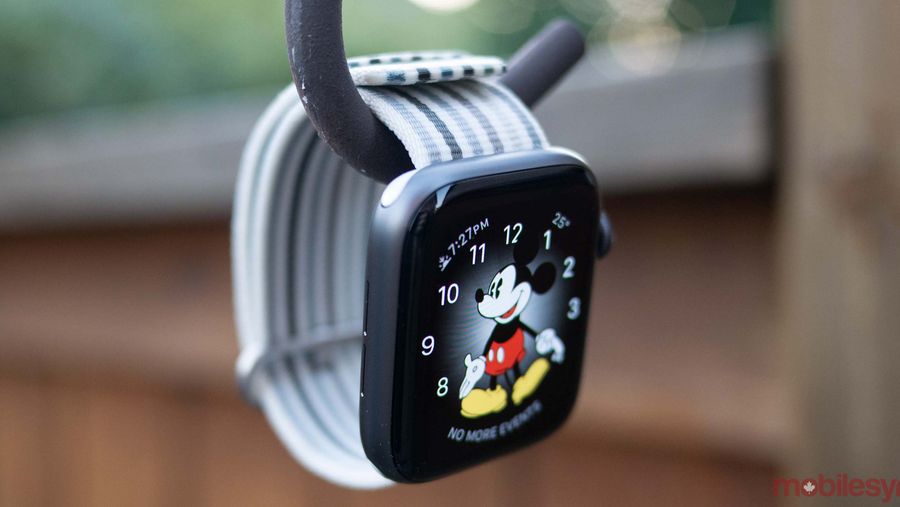 Apple Watch Series 4 hanging