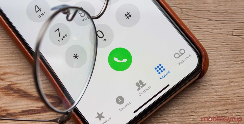 iPhone call button