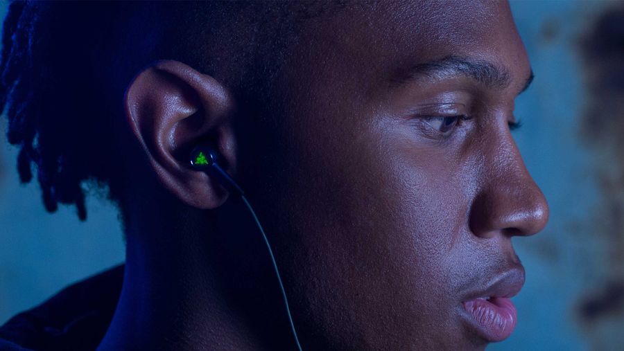 Razer Hammerhead headphones