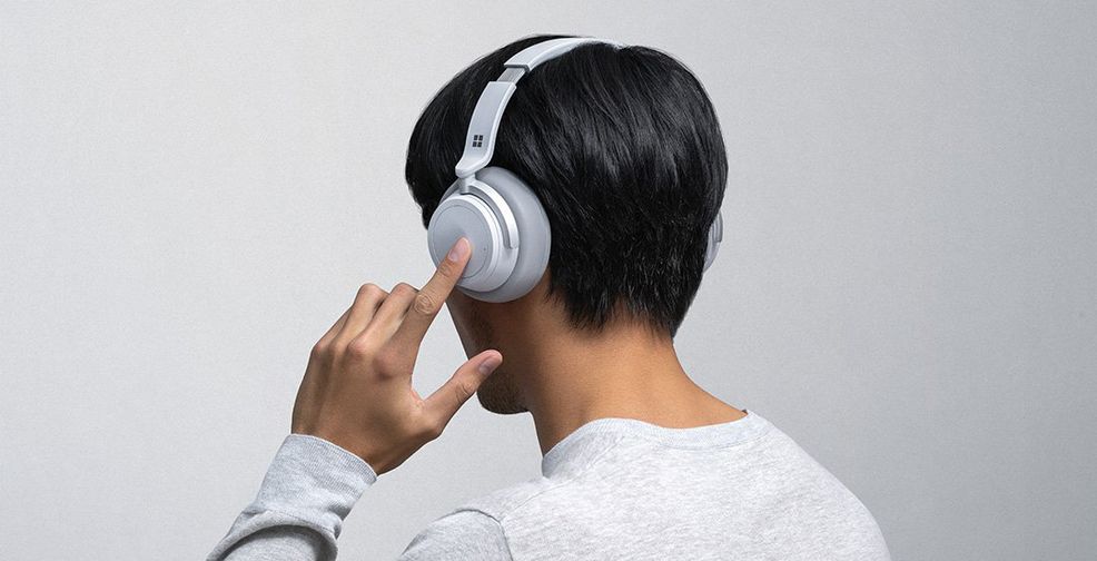 Microsoft announces Cortana-supported Surface Headphones