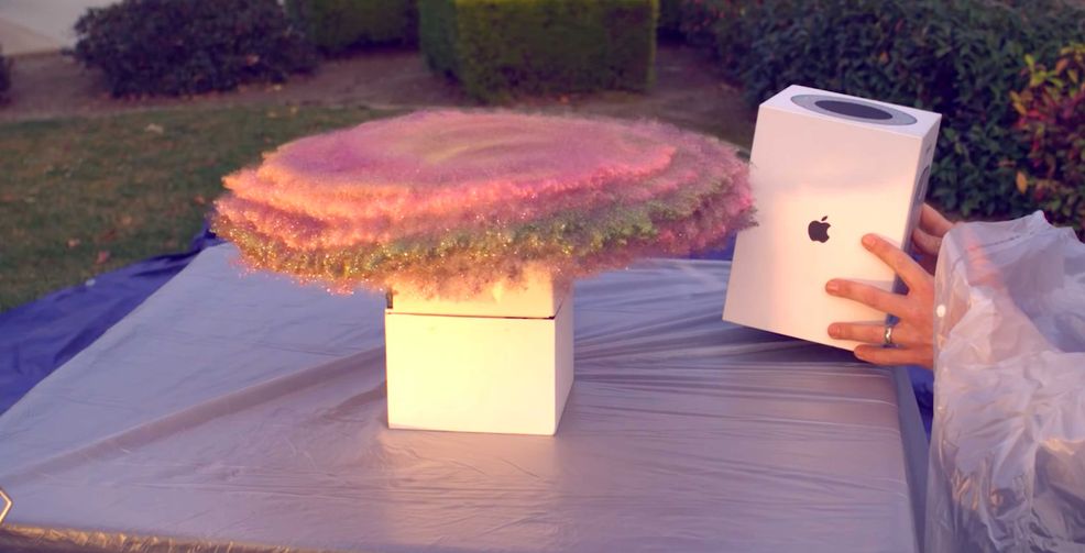 YouTuber builds glitter bomb in HomePod box to thwart package thieves
