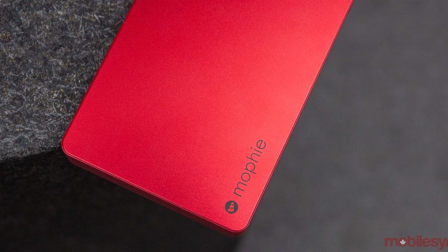 Mophie powerstation with Lightning connector