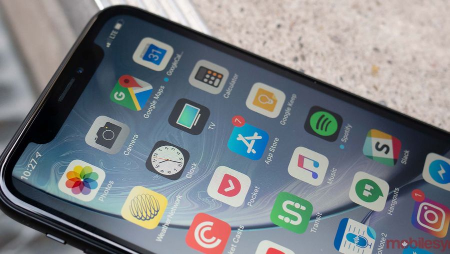 iPhone XR