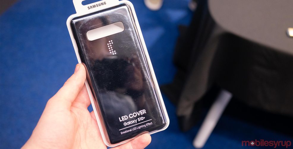 Samsung’s new Galaxy S10 case lights up and counts down camera timers