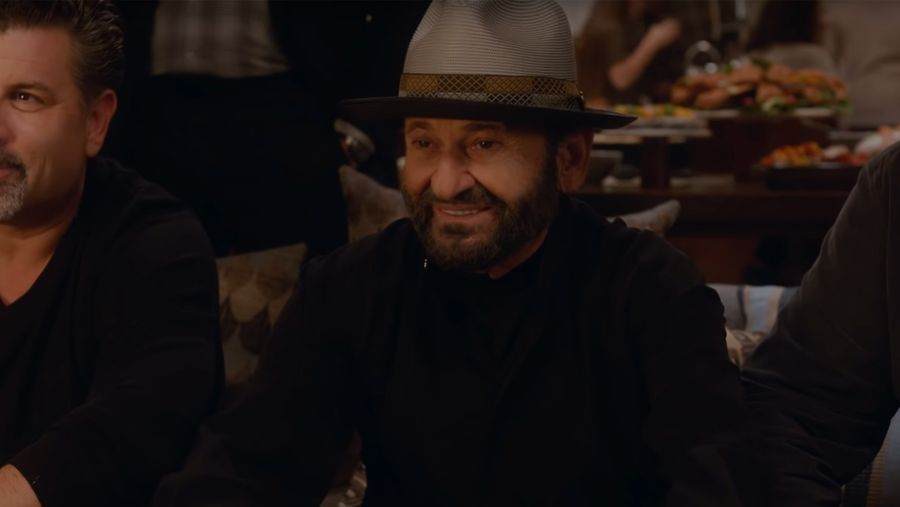 Joe Pesci watches Home Alone Again