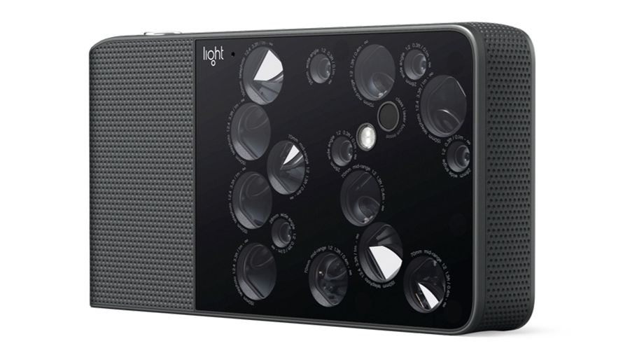 Light's L16 camera
