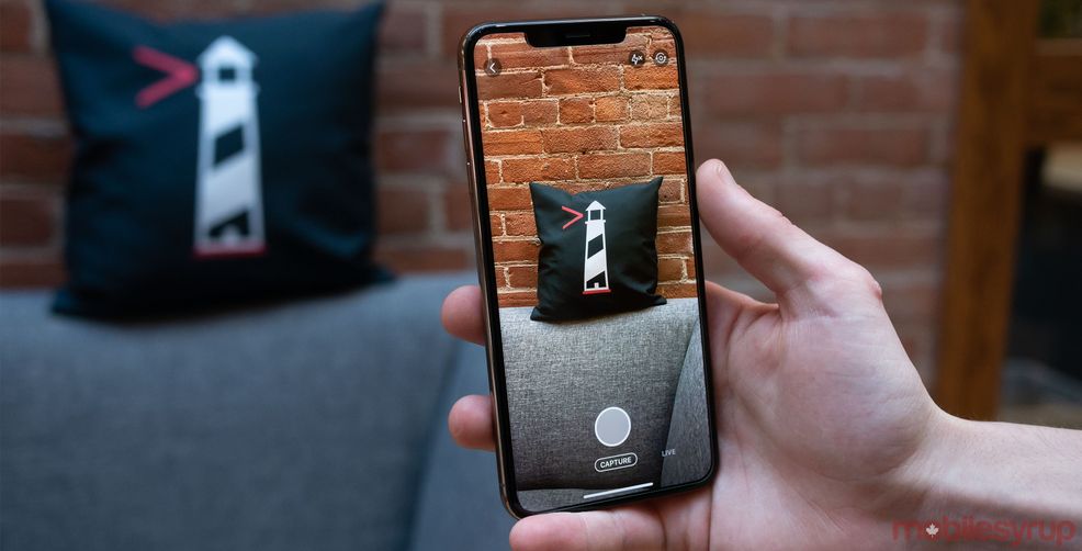 Twitter revamps built-in app camera with new emphasis on location tags
