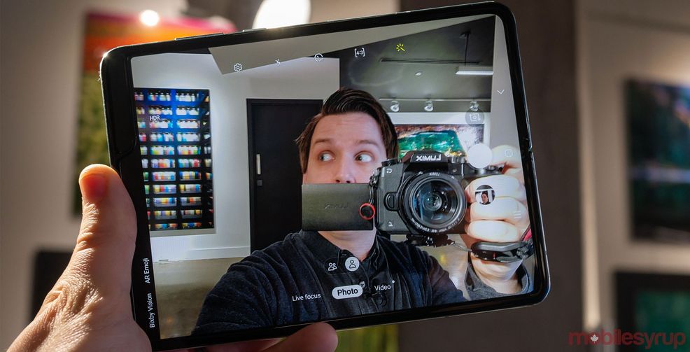 Spec comparison: Samsung Galaxy Fold vs Huawei Mate X