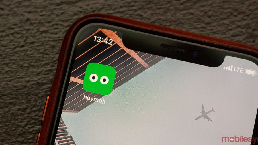 Heymoji app by iVirtual