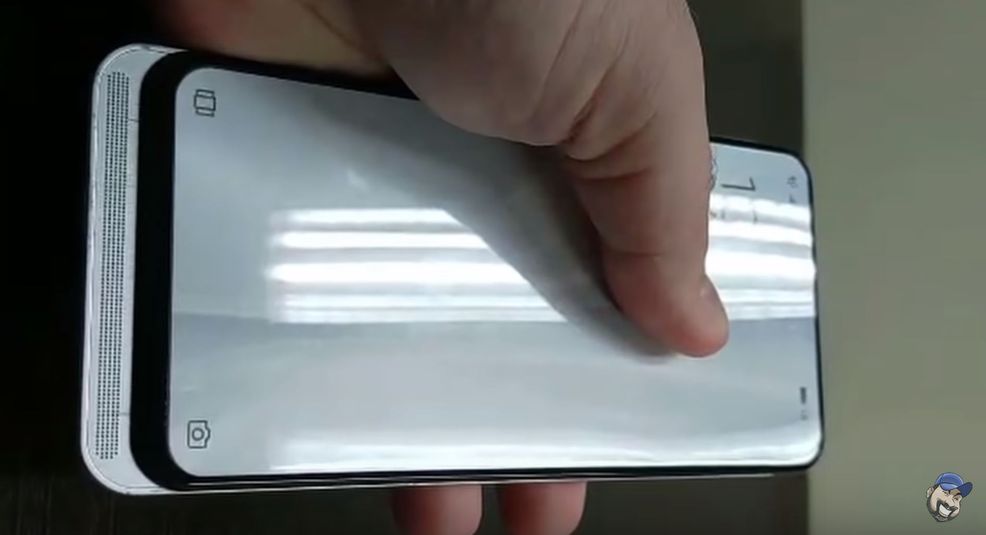 Alleged dual sliding Asus ZenFone 6 leaks in new video