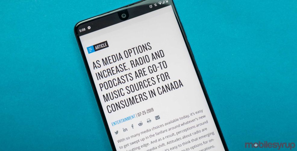 Canadians listen to radio and podcasts more than streaming services, says report