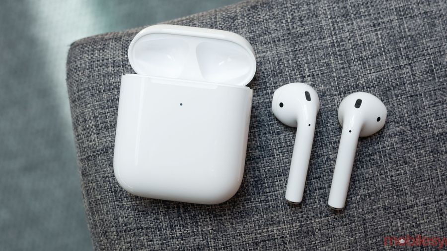 AirPods
