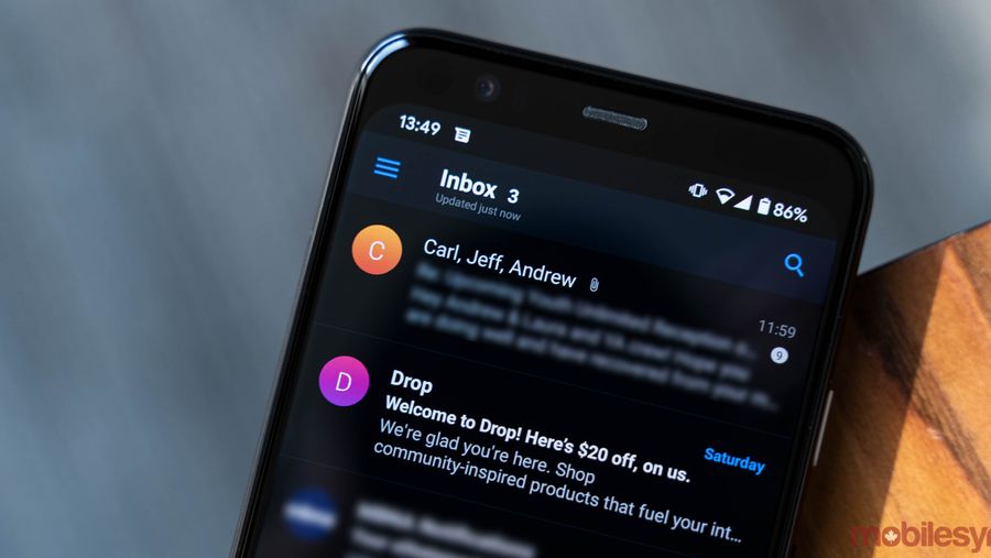 Edison Mail dark mode