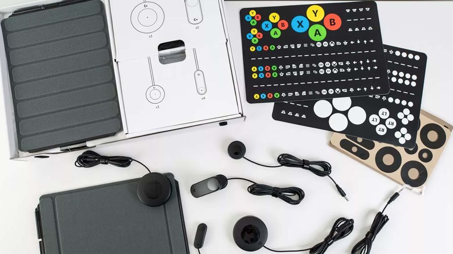 Logitech Adaptive Gaming Kit