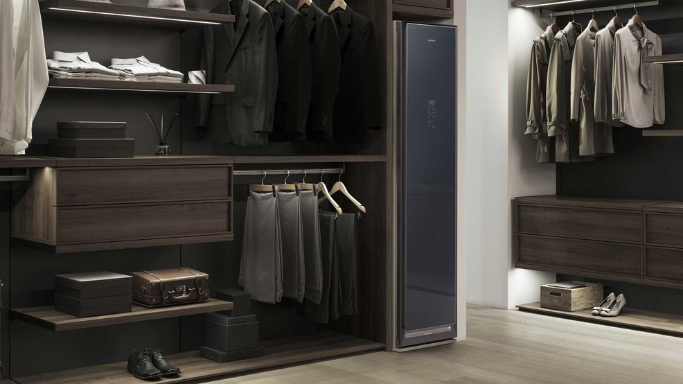 Samsung builds wacky self-cleaning closet device