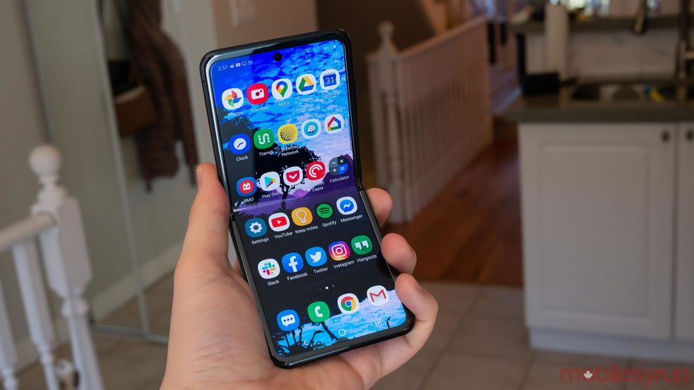Samsung’s foldable Galaxy Z Flip is now available in Canada