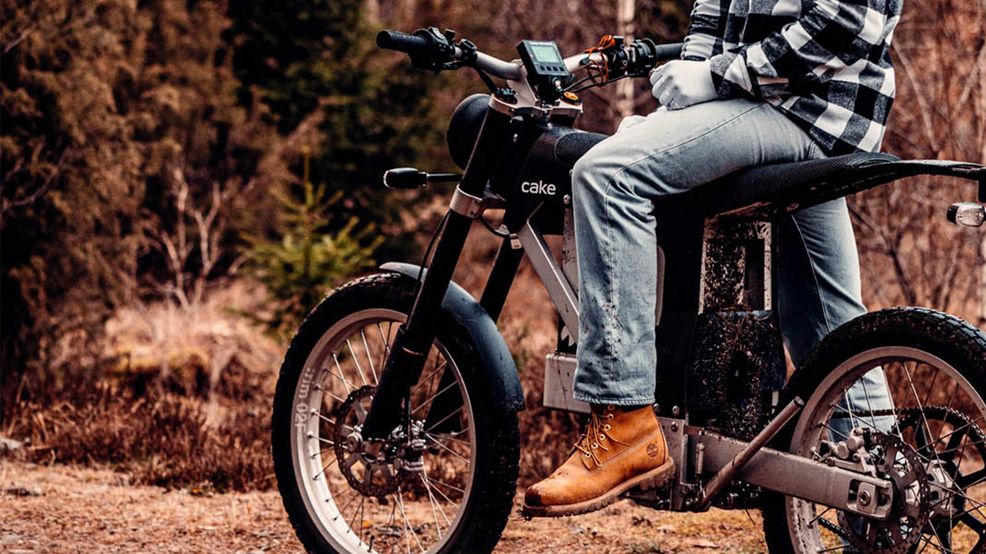 CAKE’s new electric motorcycle is street legal and roughly $15,000 CAD