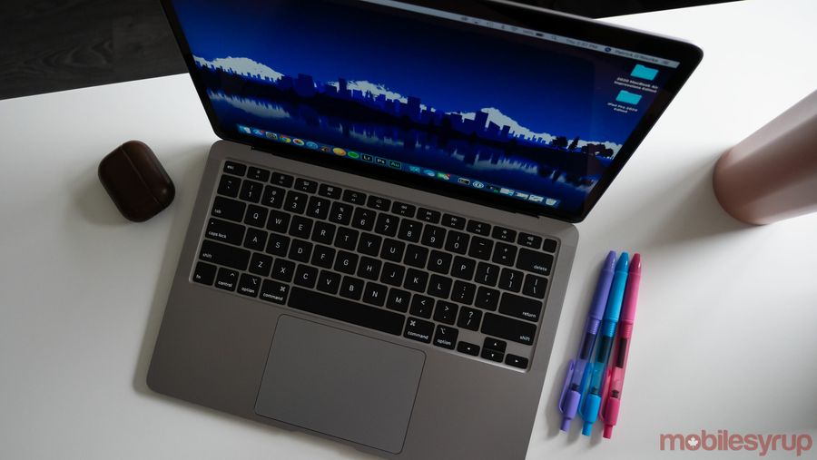 MacBook