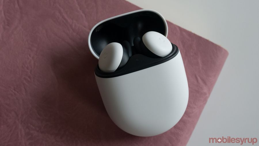 Pixel Buds 2020 in charging case