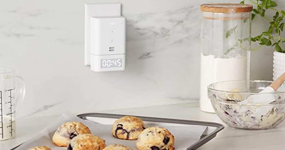 New ‘Smart Clock’ accessory for Amazon Echo Flex now available to pre-order