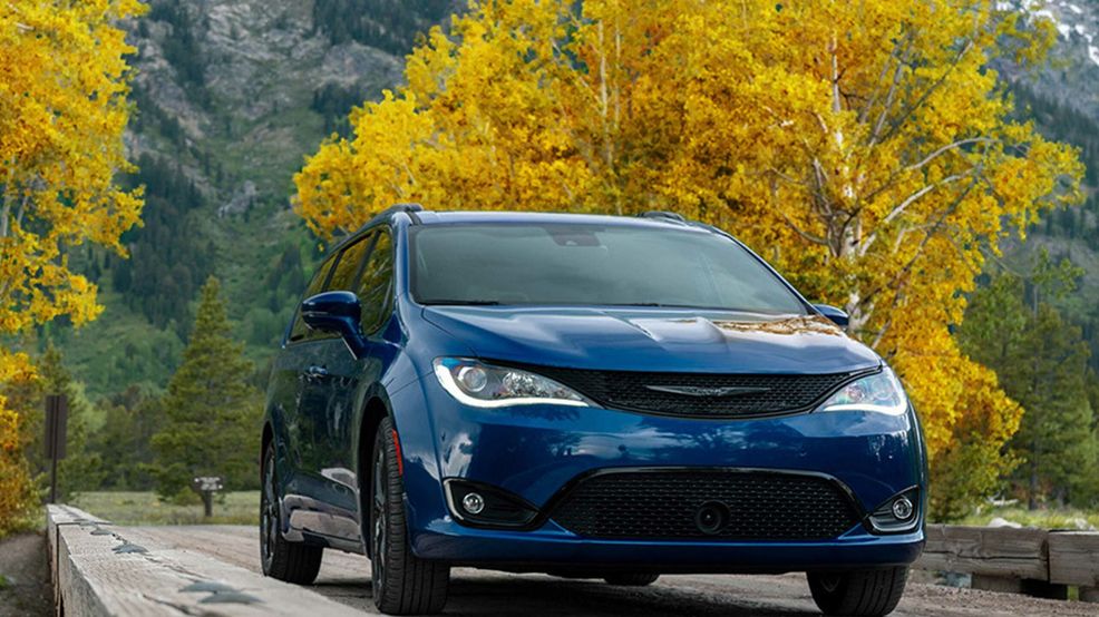 Fiat Chrysler to manufacture EV or hybrid vehicle in Windsor, Ontario