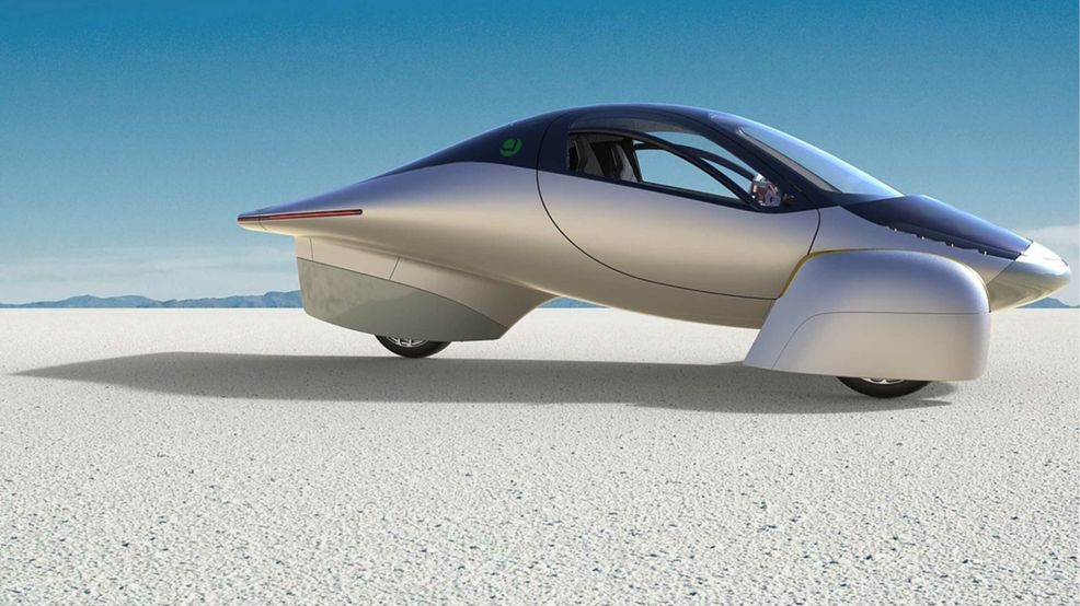 This three-wheeled EV has solar panels and a 1,600km range