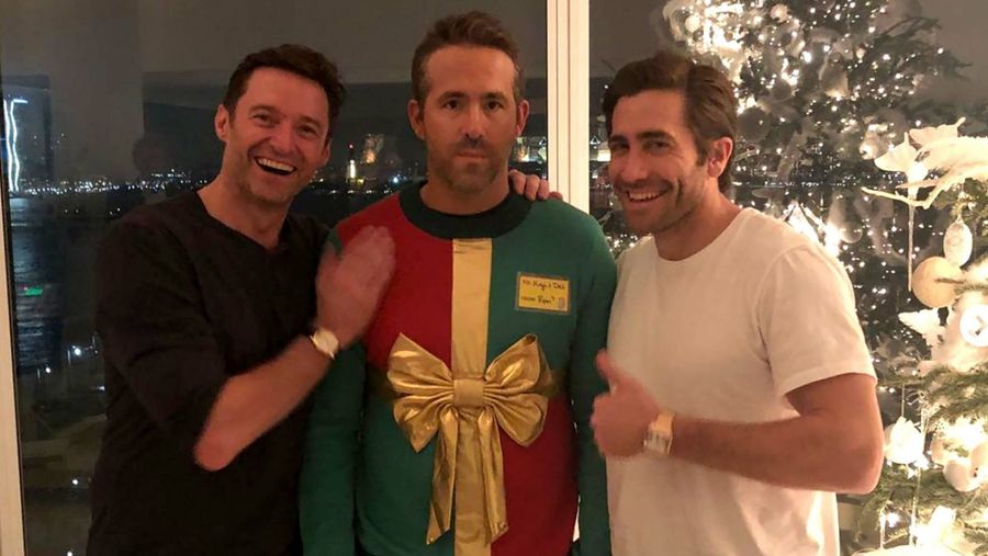 Ryan Reynolds with Hugh Jackman and Jake Gyllenhaal