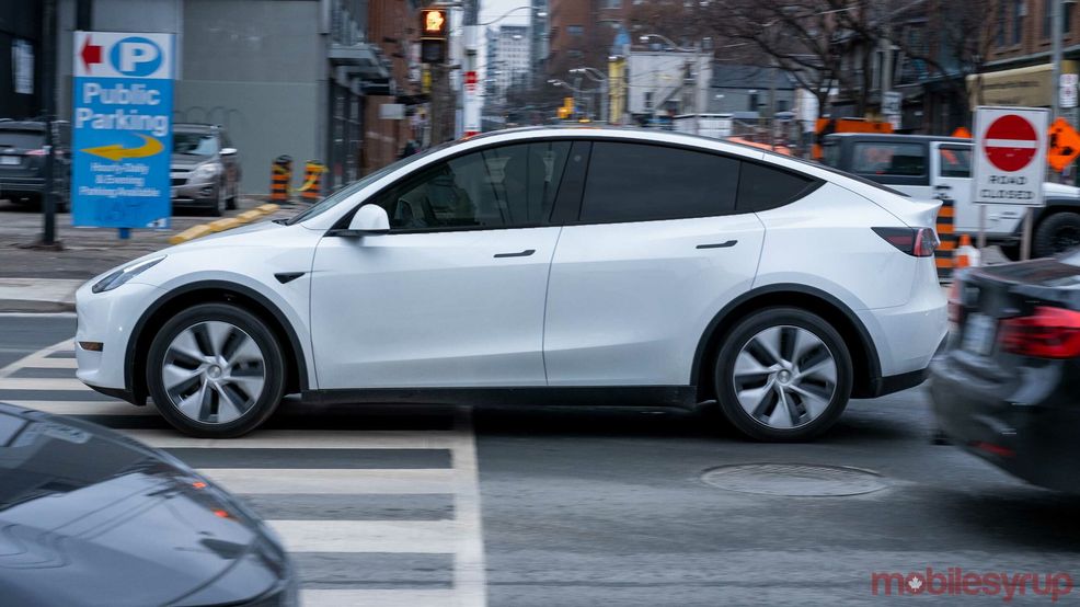 Deathwish Tesla owner caught in backseat while using self-driving feature