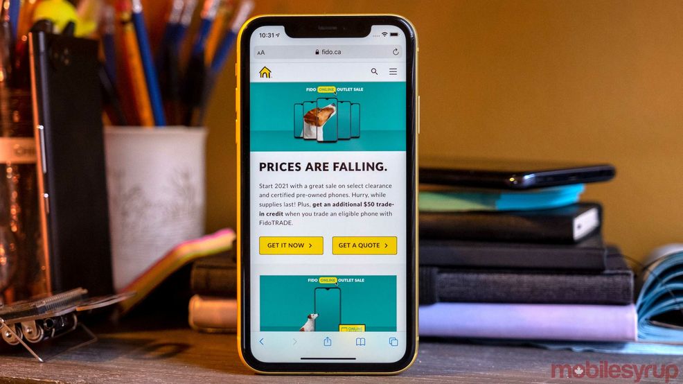 Fido is offloading its older pre-owned devices with hefty discounts