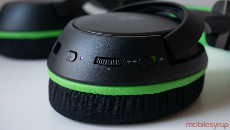 Razer Kaira Pro headset