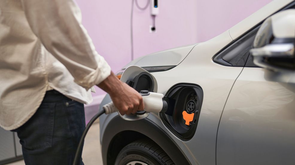 42 new EV chargers to land on the streets of Durham, Ontario by November