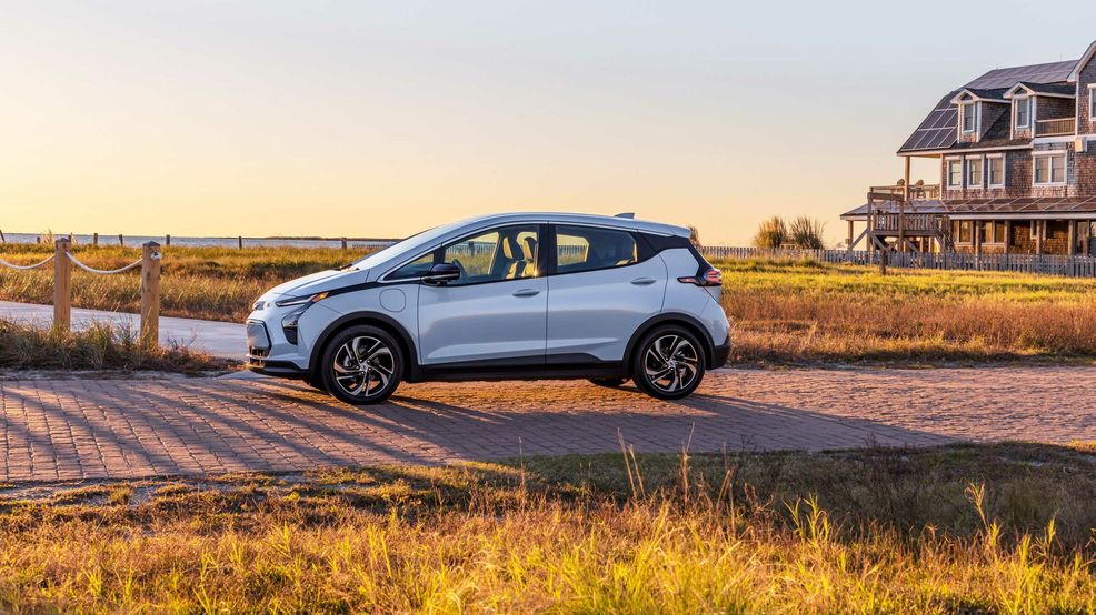 Chevy sold 1,636 Bolt EVs in Canada during Q2 2021