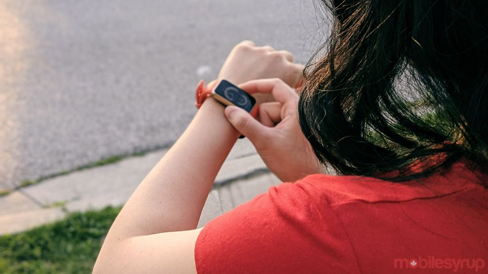 Huawei Band 6: the leading fitness tracker under $100